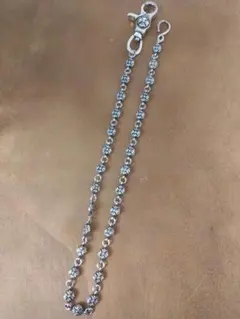 シルバー クロス フラワーモチーフ ウォレットチェーン - メルカリ