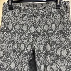 Item thumbnail for item 60c8d7d8-3eda-493b-b05a-0b884d0539a7