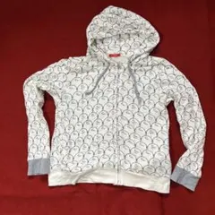 スヌーピー　チャーリーブラウンのパーカー Mサイズのサムネイル