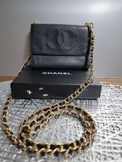 現行◆未使用級◆CHANEL 三つ折り財布 キャビアスキン 黒 ゴールドロゴ 楽天市場】【10%OFF】 シャネル 三つ折り財布 クラシック スモール