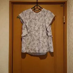 ハグオーワー CLOTH&CROSS リバティ生地 花柄 フリル袖 ブラウス 