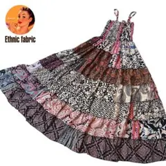 【SALE】【新品】キャミソールワンピース　ティアード　パッチワーク　ブラック