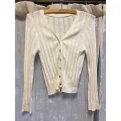 earth music&eco 透かし編みVネック カーディガンアイボリー