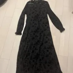 フラワー ベロア ワンピース　結婚式ドレス　お呼ばれドレス