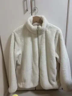 UNIQLO アイボリーフリースジャケット