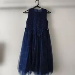 ネイビー刺繍フォーマルドレス