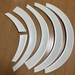ハイエース　オーバーフェンダー　ホワイトパール　070色のサムネイル