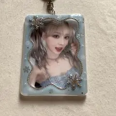 韓国　トレカ　ケース　デコ　レジン　硬質　キーホルダー　フォト　雪の結晶　冬限定