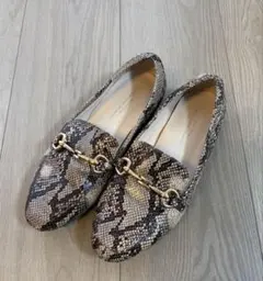 UNITED ARROWS ローファー　パイソン柄のサムネイル