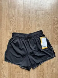 2XU ランニングショーツ インナー付き 黒　Sサイズのサムネイル