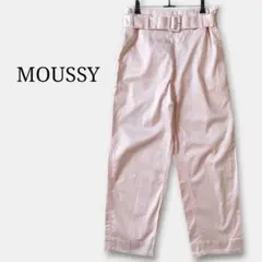 美品✨マウジーMOUSSY 【定価1.3万】ベルト付パンツ光沢ピンク　個性的奇抜のサムネイル