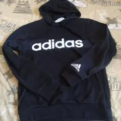 adidas アディダス　パーカー サイズXS