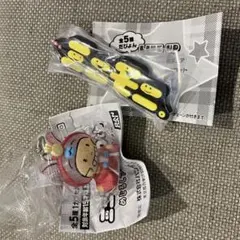 ミニモニ　カプセルトイ