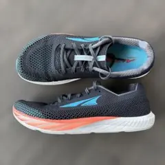 Item thumbnail for item 417301e5-0464-4943-8537-b58870af1ac9