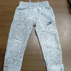 Nike 迷彩柄 ジャージ 98-104cm　上下セット　裏起毛