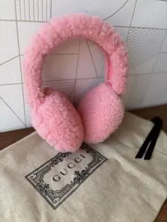 Item thumbnail for item 07643432-f007-4b62-841a-06c7a8fc6f99