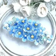 わすれな草のバレッタ