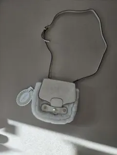 Hashibamiホワイトベージュ ショルダーファーバッグ