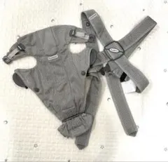 ベビービョルン ベビーキャリアミニ （グレー、メッシュ）