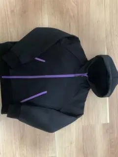 QUIKSILVER パーカー 110サイズ ブラック/パープル