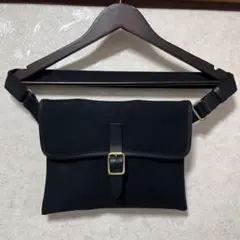【本日限定値下げ中】SLOW Traditional ブラックショルダーバッグ
