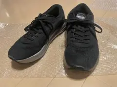 Diadora MYTHOS MDS スニーカー ブラック　ランニングシューズ