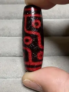 朱砂共　瑪瑙　九眼天珠