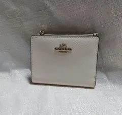 コーチ　二つ折り財布　小銭入れ　白