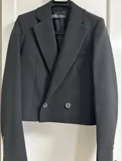 ZARA クロップド丈 テーラードジャケット ブラック