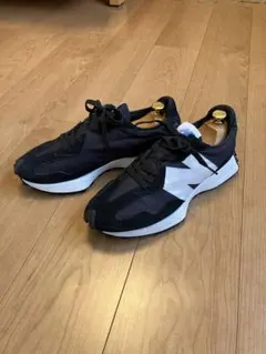 New Balance MS327 スニーカー 黒白 US10/28.0cm
