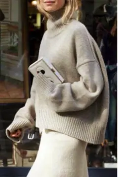 2026年最新】celine フィービー ニットの人気アイテム - メルカリ