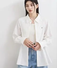 新品 VIS 洗える ワンポイントペプラムシャツ