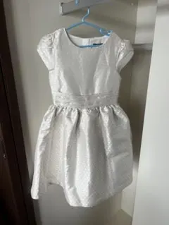 タグ付　OKAIDI ホワイト&ゴールド　フォーマルドレス パフスリーブ