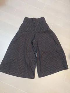 新品未使用★ストライプ柄 ガウチョパンツ サイズ11