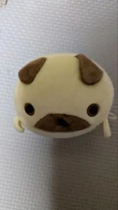 パグ形ぬいぐるみ