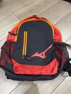 Mizuno リュック 黒/赤/オレンジのサムネイル