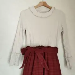 アイボリー フリル襟 赤 チェックワンピース