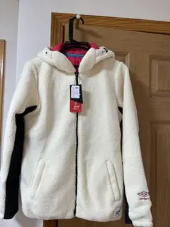 【mayu様専用】新品★未使用品　UMBRO ホワイトバーカ　ボア