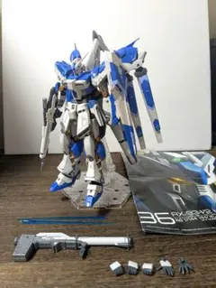 RG Hi-νガンダム 完成品 組み立て済 RG Hi-νガンダム 完成品