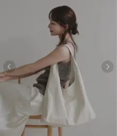お値下げ‼️gudeminami×EFOLE コラボ ワンハンドル トート バッグのサムネイル