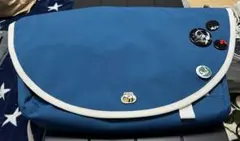 Item thumbnail for item de5ac122-3ef5-446a-8379-615d00d37cf1