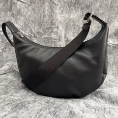 【russet】ラシット　ソフトレザー ラウンドショルダーバッグのサムネイル