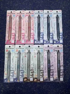 新品未開封‼️サンリオ4色➕1ボールペンまとめ売り