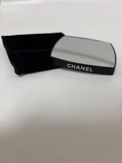 CHANEL ミラー ケース付き