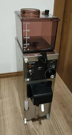 FMI ボナマット全自動ドリップコーヒーマシン FGT2+2 1杯取り100v