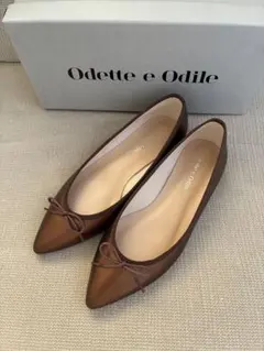 オデットエオディール ☆新品 22 ポインテッド バレエ フラット