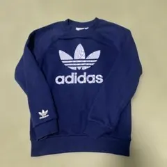 adidas トレーナー　サイズ130のサムネイル