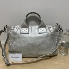 Item thumbnail for item 556e8263-7545-4504-83de-f5a3ccc2c41a