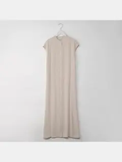 美品　PLST ノースリーブシャツワンピース プリーツ ベージュ Sサイズのサムネイル