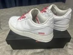 Supreme Nike Air Force 1 Lowのサムネイル